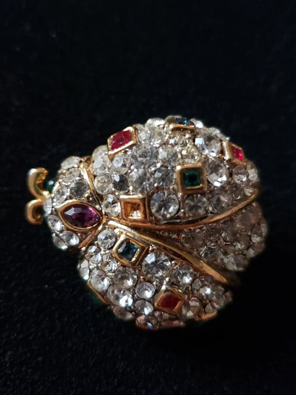Gold LADYBUG BROOCH Rhinestones Bling Please Read